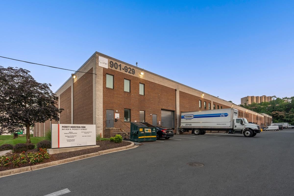 26,341 SF Industrial Space in Alexandria, VA Photo